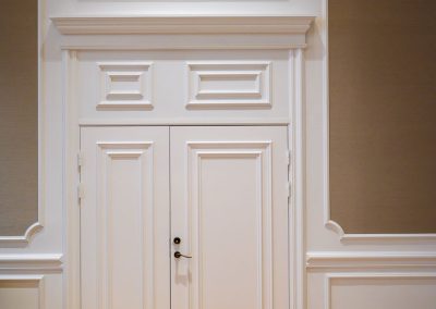 Britannia Hotell - diffusorer på veggene levert av Otretek AS