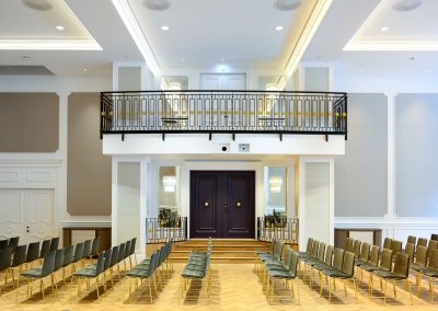 Britannia Hotell - diffusorer på veggene levert av Otretek AS