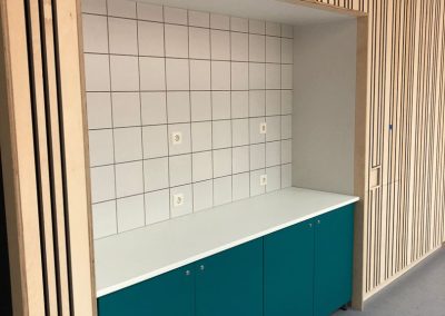 Heimdal skole – spesialinnretning og elevgarderober levert av Otretek.