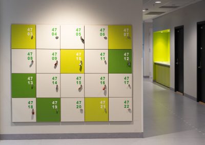 Heimdal skole – spesialinnretning og elevgarderober levert av Otretek.