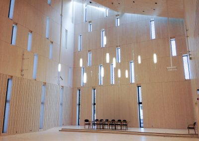 Kimen kirke - Veggpanel levert av Otretek