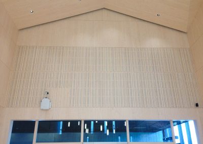 Kimen kirke - Veggpanel og absorbenter levert av Otretek