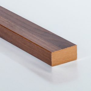 Spile i foliert MDF, valnøtt print