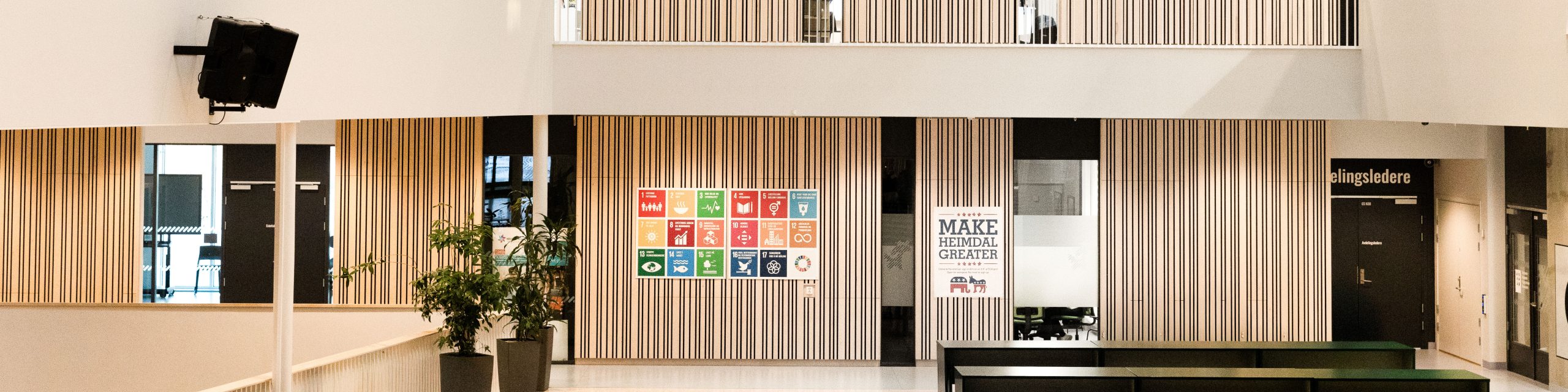 Heimdal kantine, spilevegg